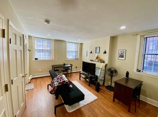 109 Myrtle St #A, Boston, MA 02114