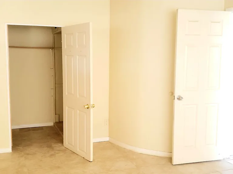7610 Valley Vis — Photo 15
