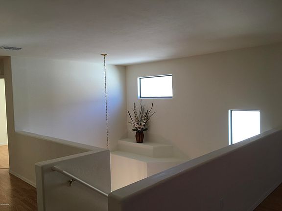 4th image of 6533 S De Concini Dr