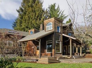 2817 Central Blvd, Eugene, OR 97403