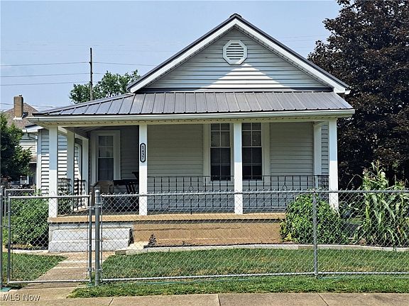 2nd image of 1437 Central Ave