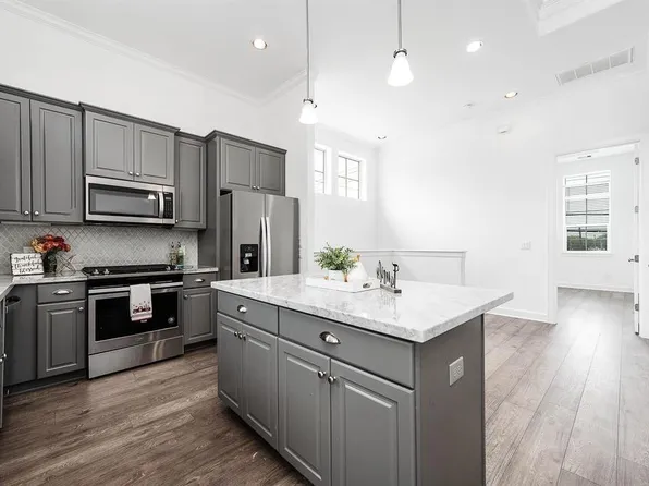2103 Naomi St Unit A, Houston, TX 77054