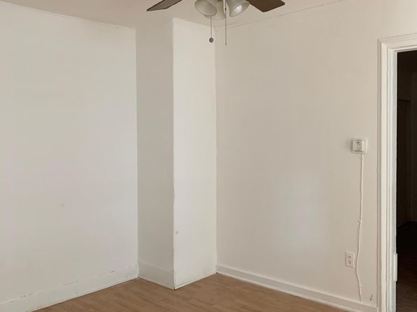 472 S Main St FLOOR 2