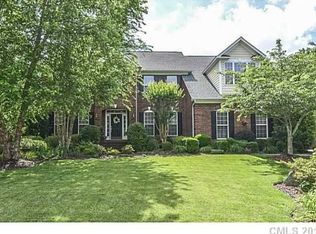 10416 Sutherby Dr, Charlotte, NC 28277