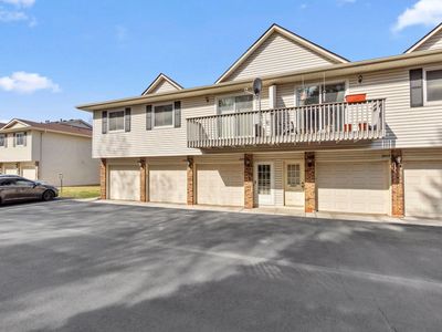 2451 Grenadier Ave N, Oakdale, MN, 55128