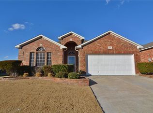 3801 Confidence Dr, Fort Worth, TX 76244