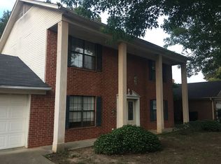 1209 Ashbourne Ln, Longview, TX 75605