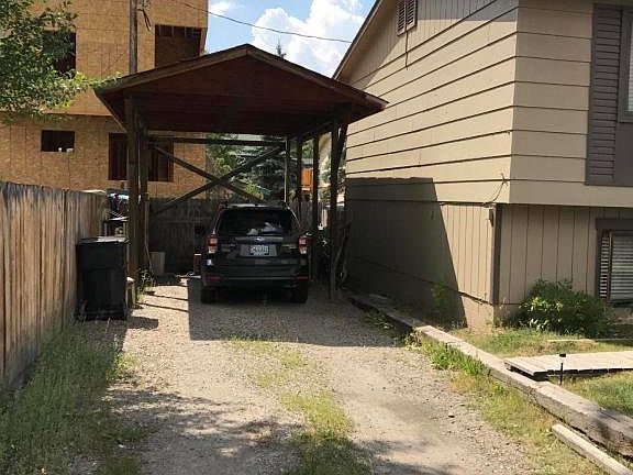 3rd image of 255 S Glenwood St