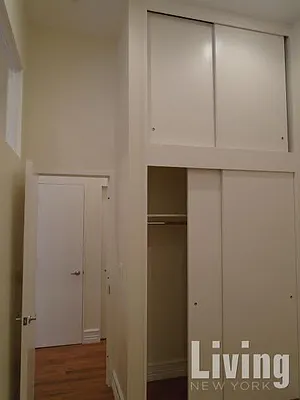 Rented by Living New York | media 45