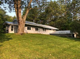 2195 N Jebavy Dr, Ludington, MI 49431