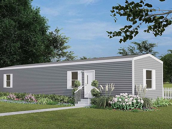 3rd image of 12 Zephyr Ln