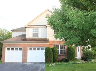 34108 N Old Walnut Cir, Gurnee, IL 60031