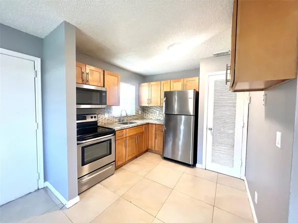 5186 NE 6th Avenue #713, Fort Lauderdale, FL 33334