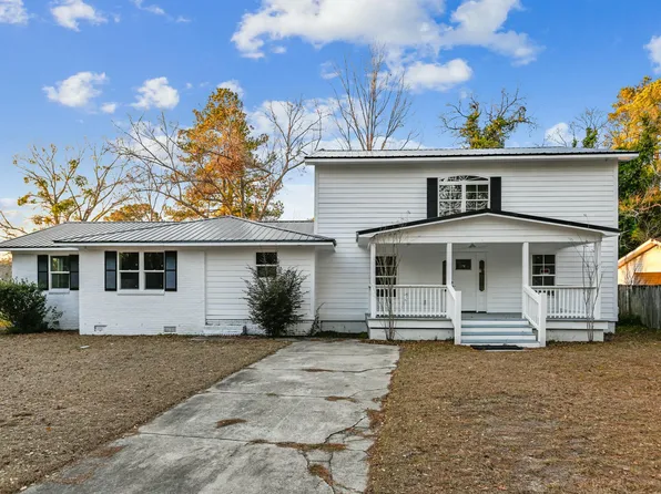 213 Rose Ave, Walterboro, SC 29488