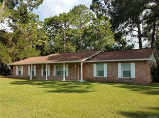 9864 W Poplar St, Crystal River, FL 34428