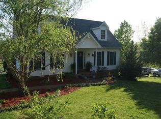 7611 Carr Cemetery Rd, Cross Plains, TN 37049