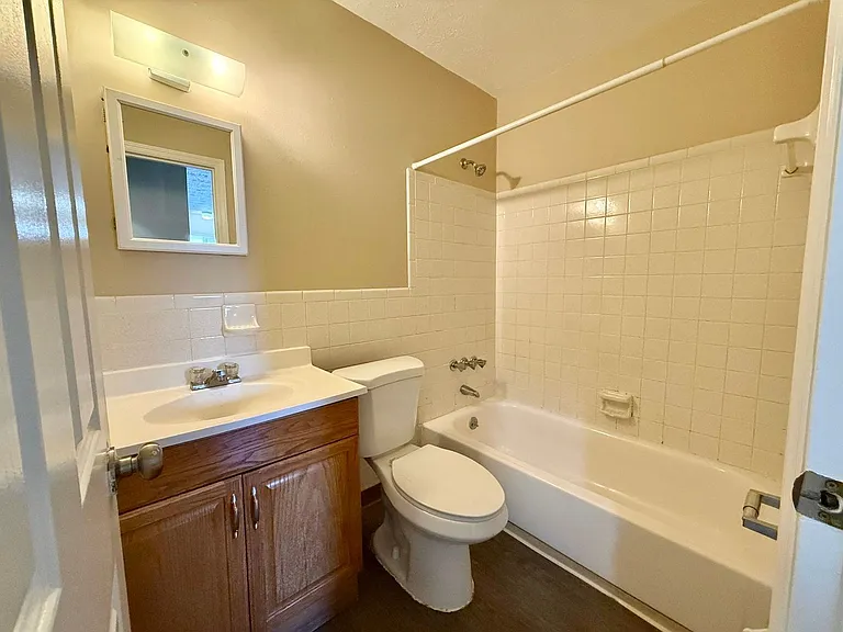 2459 Montana Ave #7 — Photo 5