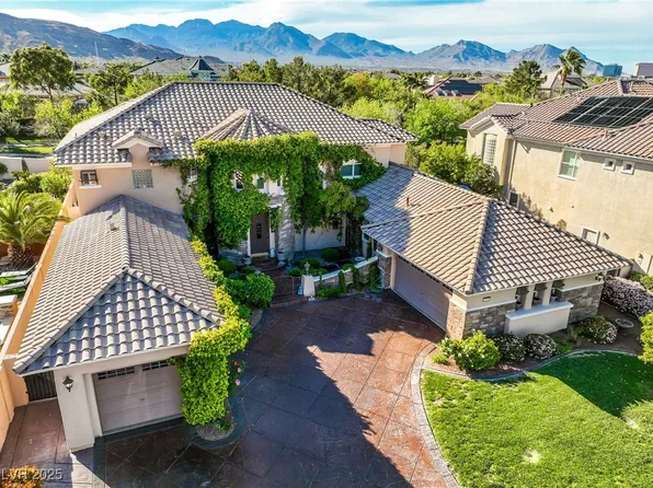 3041 Hammerwood Dr, Las Vegas, NV 89135