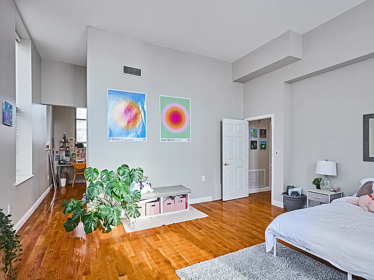 841 Parker St #306 — Photo 9