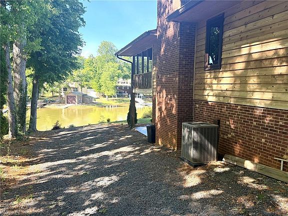 4th image of 1438 Beckner Rd