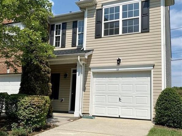 9646 Walkers Glen Dr NW