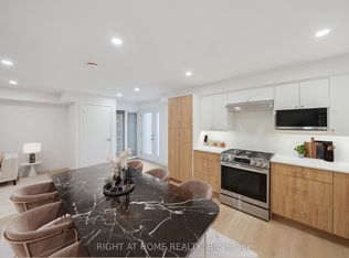 321 Saint George St #2, Toronto, ON M5R2R2