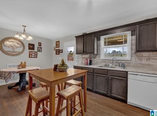 1951 Clevet Springs Rd, Hayden, AL 35079