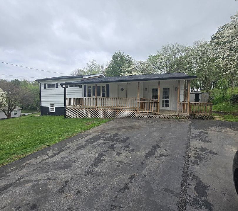 1st image of 340 Unaka Dr