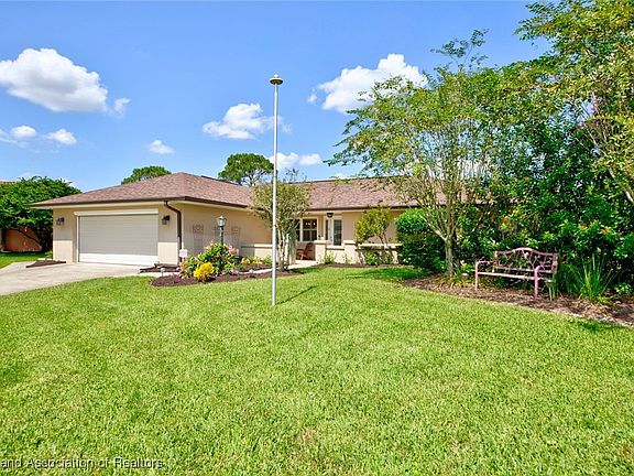 2nd image of 4516 Caloosa Ct
