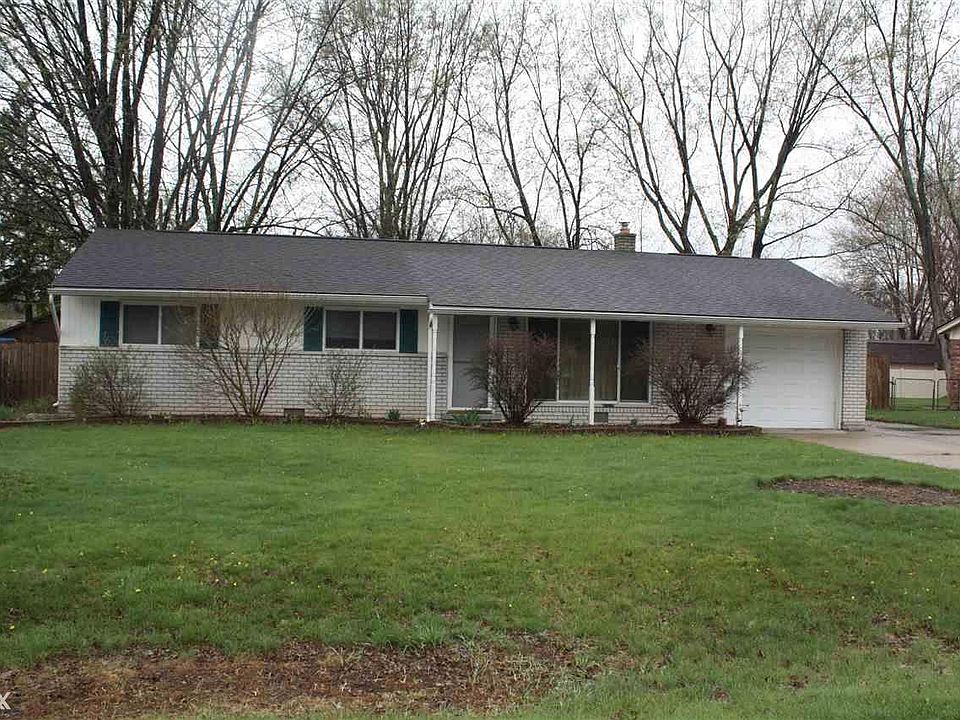 1st image of 48141 Oriole Dr