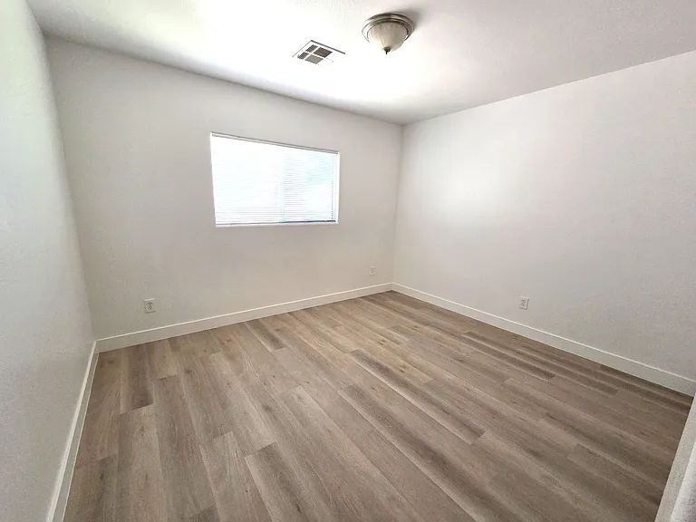 5034 Aesop Ave — Photo 15