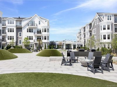 180 Park St #102, New Canaan, CT, 06840