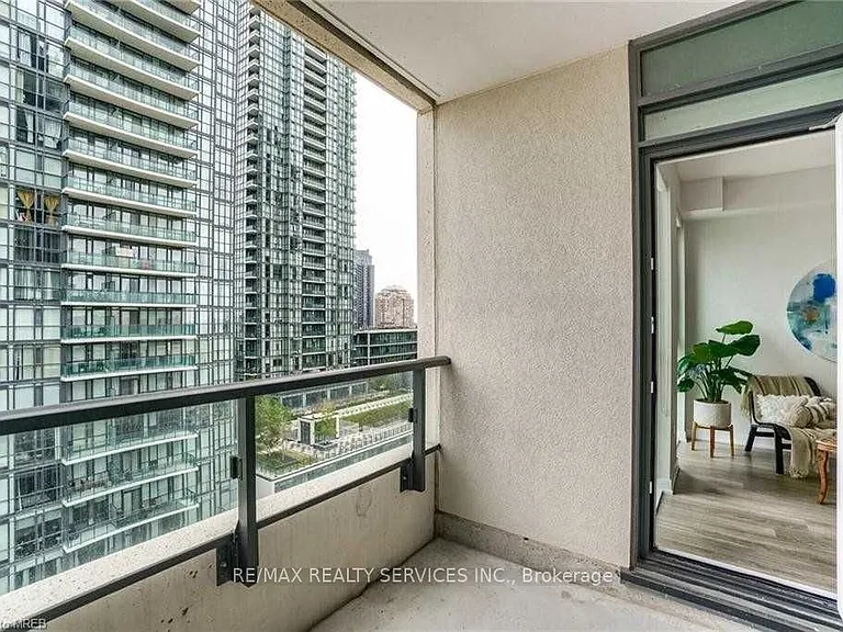 4085 Parkside Village Dr #1005 — Photo 19
