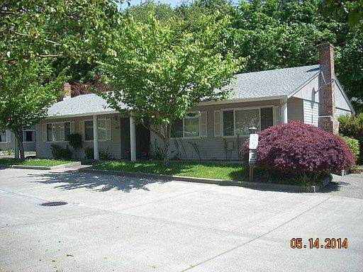 1st image of 3228 Edgewood Dr