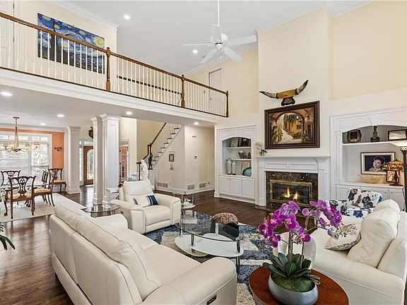 3rd image of 2062 Bakers Mill Rd