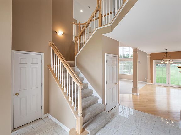 4th image of 2312 Skylane Dr