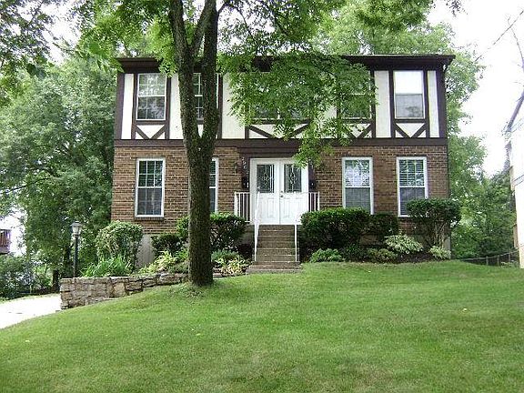 2nd image of 2909 Wardall Ave