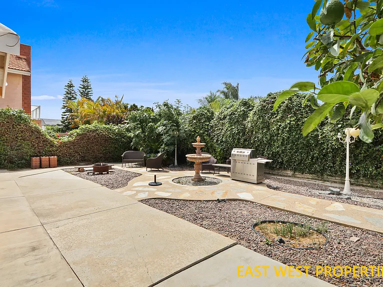 11186 Lavender Ave — Photo 35