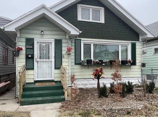 3915 N 23rd St, Milwaukee, WI 53206