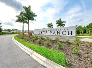 8465 Lunar Skye St, Sarasota, FL 34241