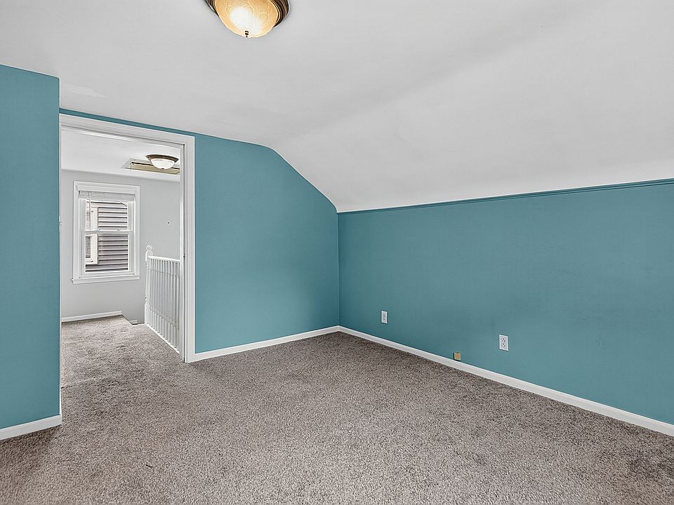 825 N Edison Ave, photo 8