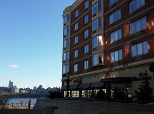 6308 City Pl, Edgewater, NJ 07020