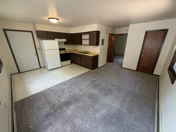 851 N Hastings, 851 N Hastings Way APT D, Eau Claire, WI 54703
