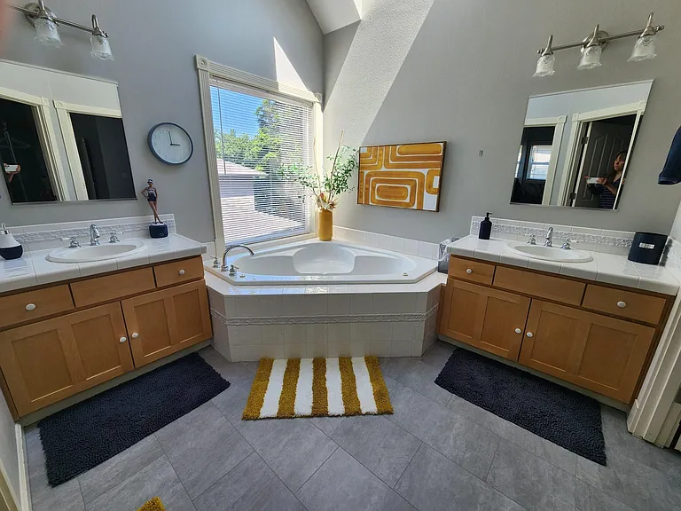 13518 SW Hillshire Dr — Photo 17