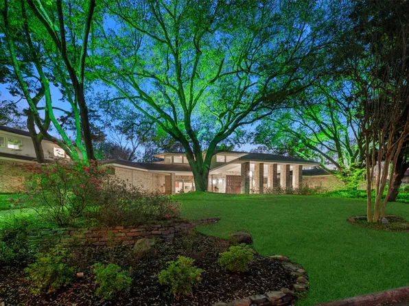 5045 Lakehill Ct, Dallas, TX 75220