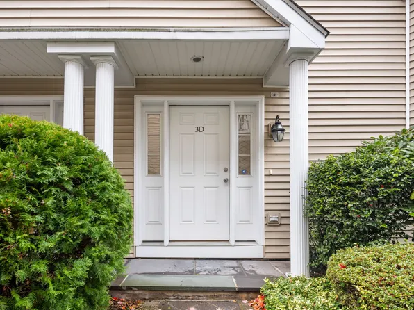 160 Glenbrook Road #3D, Stamford, CT 06902