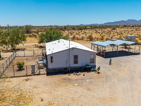 3rd image of 53679 W BARNES Road