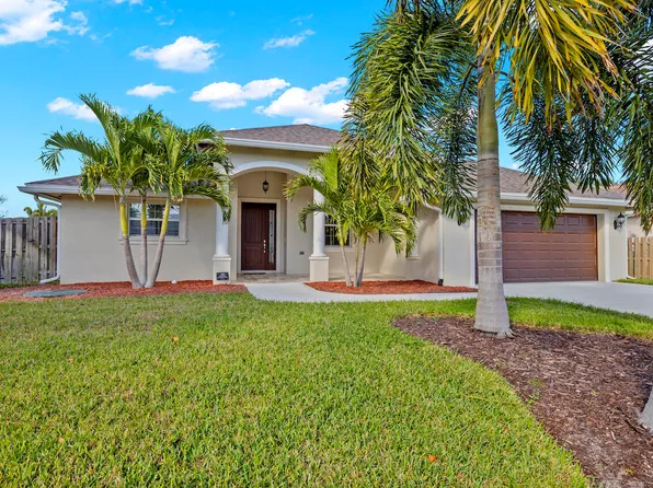 5957 NW Brenda Circle, Port St Lucie, FL 34986