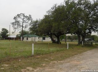 45 Fisher Ln, Poteet, TX 78065