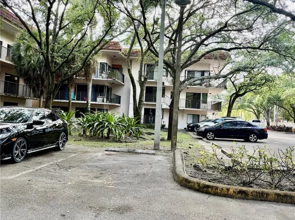 4725 SW 62nd Ave APT 104, Fort Lauderdale, FL 33314